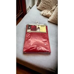 NOS Home Trends Round Tablecloth Concord Red 70" Vintage Elegant Vintage Table